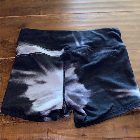 COPY - Champion gym shorts - Picture 2 of 2